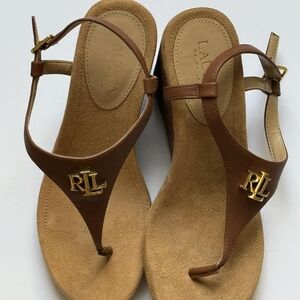 Lauren Ralph Lauren Tan Sandals with Gold Accents  Size US 7 , UK 5 , EUR 38